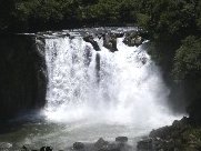関之尾の滝です